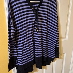 Dana Buchman top gorgeous and beautiful colors